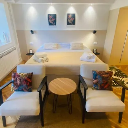 Apartment La Dolce Nikka